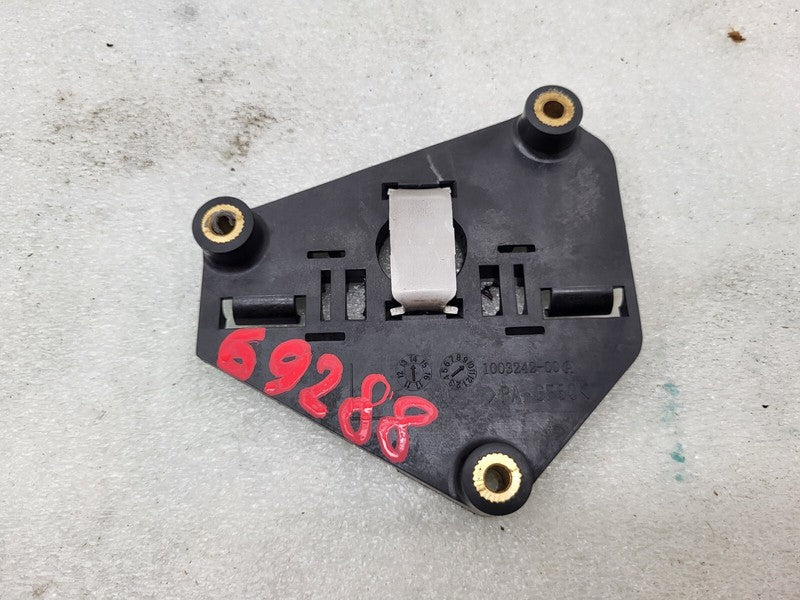 100324200A ⭕ 2012-2020 Tesla Model S Left Panoramic Sunroof Hatch Motor Block 1003242-00-A