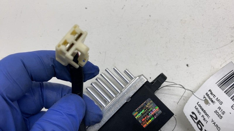 ⭕ 2022-2025 Rivian R1S HVAC A/C Heater Resistor Controller Blower Module Unit