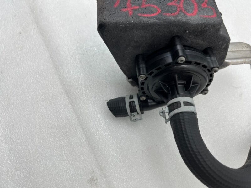 2012-2020 Tesla Model S MS Auxiliary Water Coolant Pump w/ Coolant Hose Assembly