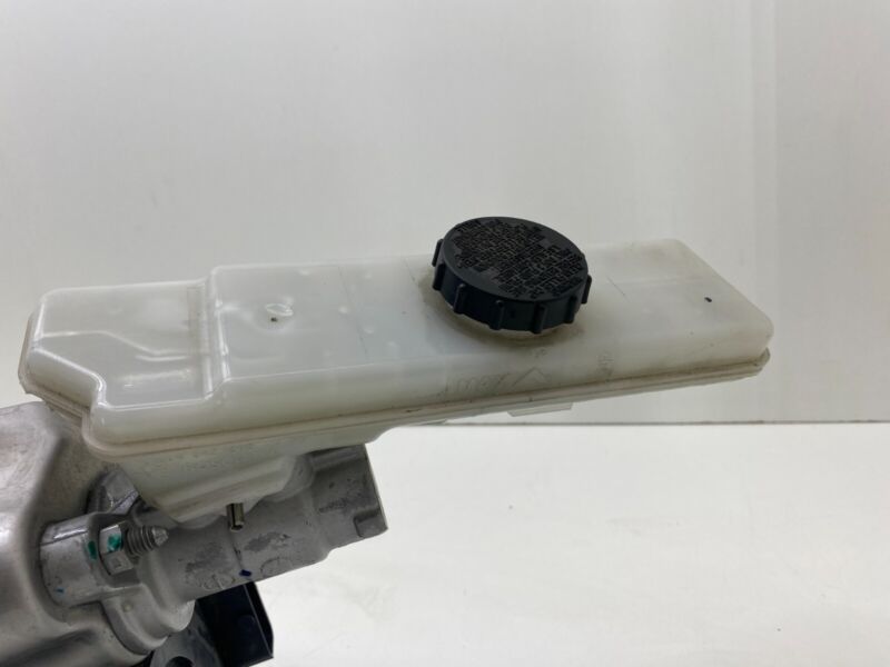 1044671 00 D ⭕ 2017-2023 Model 3 Power Brake iBooster Master Cylinder Reservoir 1044671-00-D