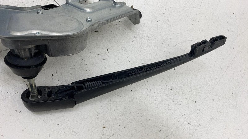 2019-2021 Subaru Forester Rear Tailgate Liftgate Window Wiper Arm Motor Assembly
