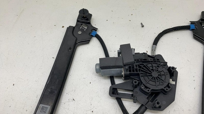102882100B ⭕ 2016-2020 Tesla Model X Rear Right Door Window Regulator & Motor 1028821-00-B