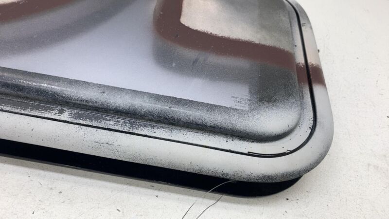 ⭕ 2014-2021 Ram ProMaster 1500 2500 3500 Rear Body Panel Glass Window Assembly