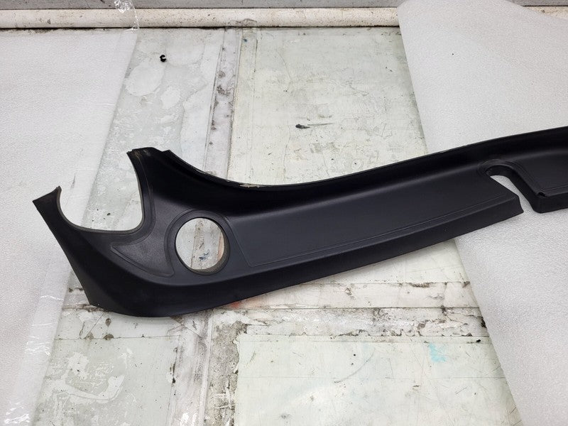 1047885 00 C ⭕ 16-20 Model X MX Rear Center Tailgate Liftgate Upper Trim Molding 1047885-00-C
