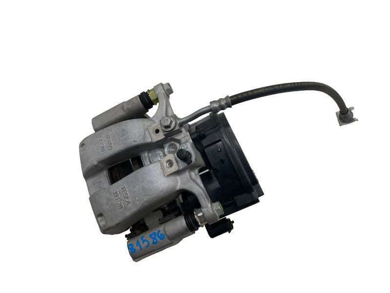 104462400H ⭕ 2017-2025 Tesla Model 3 Rear Right Caliper + Brake Hose Line BASE 1044624-00-H