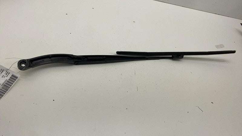 ⭕ 2022-2024 Rivian R1T R1S Front Driver Side Windshield Wiper Arm & Blade Left