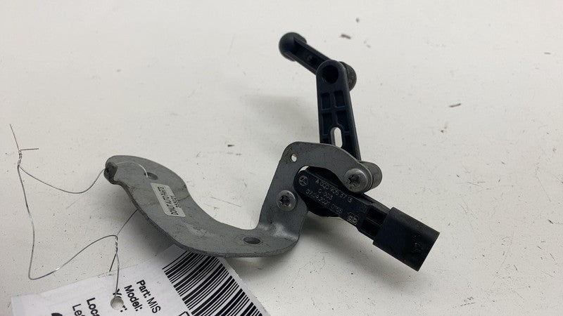 A 000 905 37 13 ⭕ 2022 Mercedes-Benz EQS 450+ Rear Left Ride Height Level Sensor LH A0009053713
