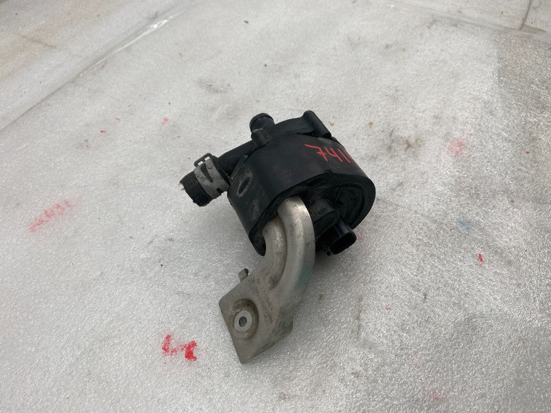 ⭕ 2016-2020 Tesla Model S X Cooling System Auxiliary Water Coolant Pump FWD Assy
