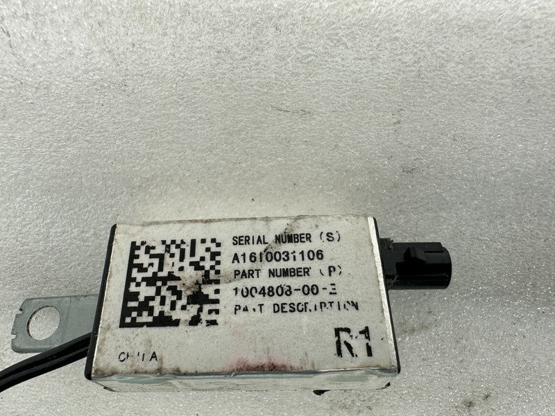 100480800E ⭕ 2012-2020 Tesla Model S Rear Right Radio Antenna Amplifier Module 1004808-00-E