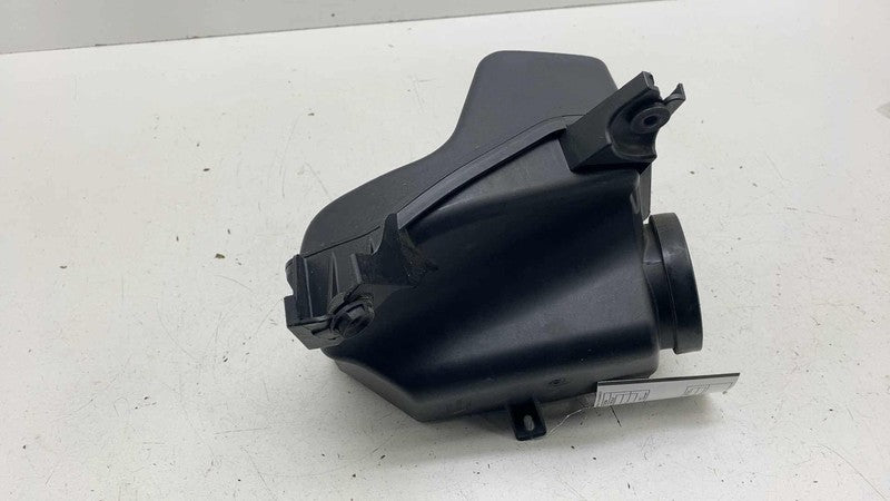 68188651AB ⭕ 2017-2025 Chrysler Pacifica Air Cleaner Intake Inlet Resonator Box 68188651AB