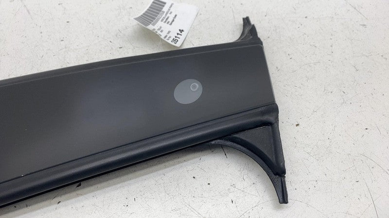 150688600E ⭕ 20-23 Model Y Right Exterior B-Pillar Applique Trim w/ Camera RH 1506886-00-E