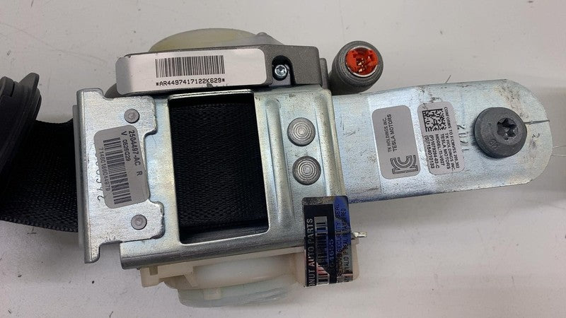 ⭕ 2016-2020 Tesla Model S Front Right 1st Row Seat Belt & Retractor 10