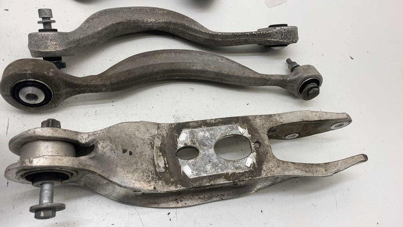 ⭕2019-2023 Audi e-Tron Rear Driver Side Spindle Knuckle w/ Control Arm