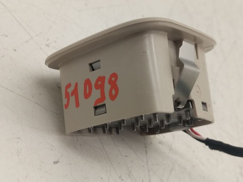 1047365 03 A ⭕16-22 Model X 3-Row Seat Reading Map Light Headliner Courtesy Lamp 1047365-03-A