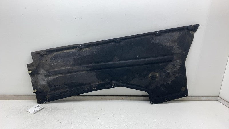 748506 10 2017-2022 BMW 530e G30 Right Floor Under Body Cover Splash Shield Guard Panel RH