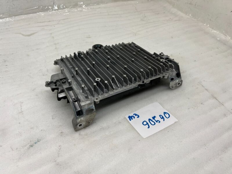 2017-2020 Tesla Model 3 Front Suspension Electrical Control Module 1118182-84-H