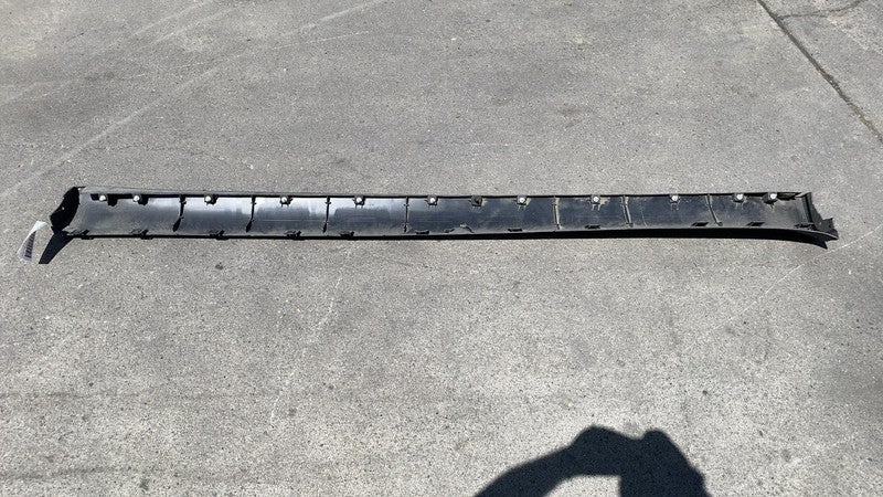 149774400B 2020-2023 Tesla Model Y MY Right Skirt Lower Rocker Panel Molding Trim Cover OEM