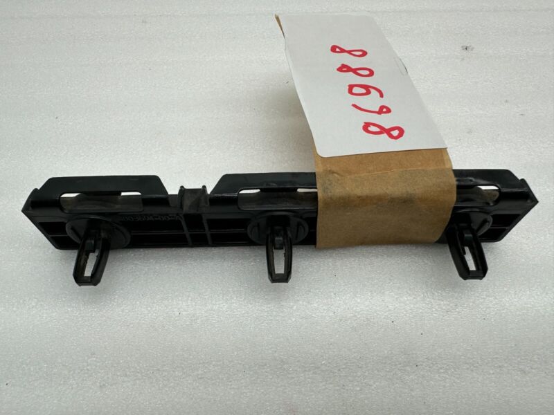 100369100A 2012-2020 Tesla Model S MS Rear Driver Rocker Panel Molding Support Bracket Left