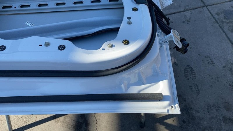 ⭕ 2017-2024 Chrysler Pacifica Front Driver Side Door Assembly Left LH White PW7