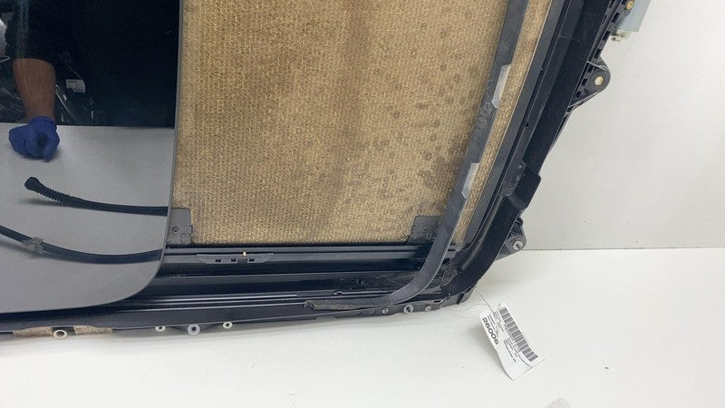 2017-2023 BMW 530e G30 Sun Roof Sunroof Moonroof Track Frame w/ Moving