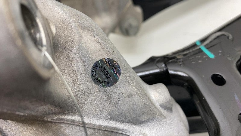 32329003 ⭕21-23 Polestar 2 Rear Left Spindle Knuckle w/ Hub + Links & Spring AWD 31681851