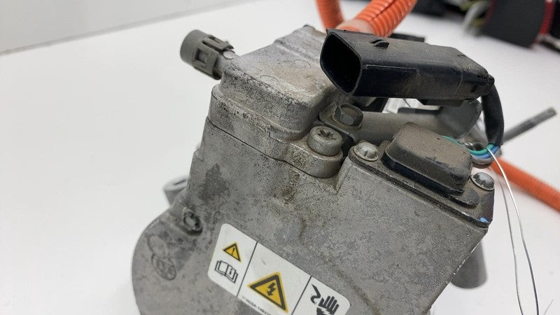 HU5A 14B218 AA 2013-2018 Ford C-Max A/C Air Conditioning Compressor Pump Unit FV6H-19D623-AC