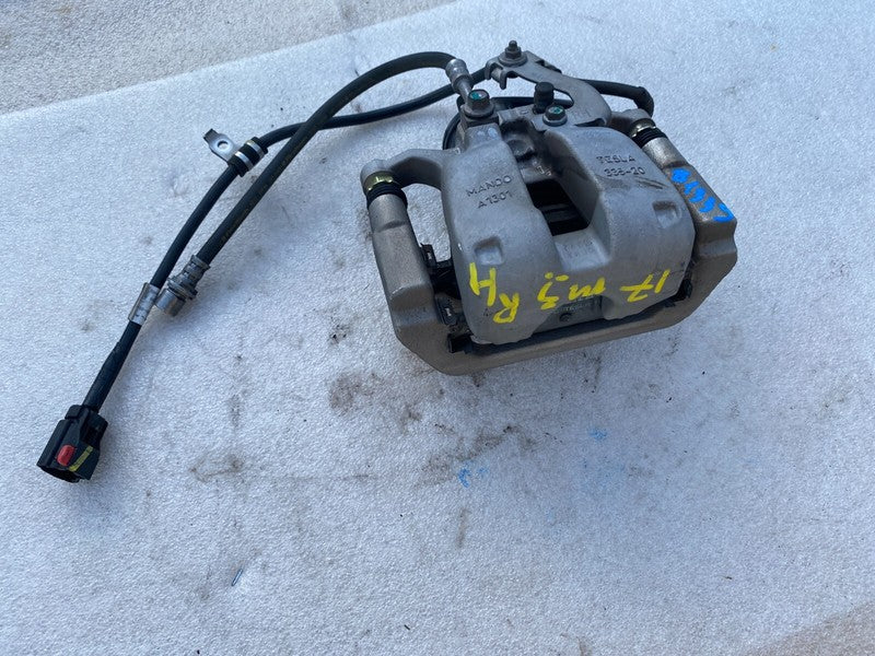 104469-00-A ⭕ 2017-2023 Tesla Model 3 Rear Side Caliper w/ Brake Line Hose Right 104469-00-A