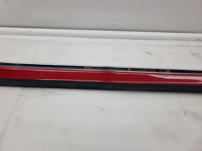 101221500E ⭕12-23 Model S Left Rocker Panel Scuff Plate Molding w/ Rubber Seal 1012215-00-E