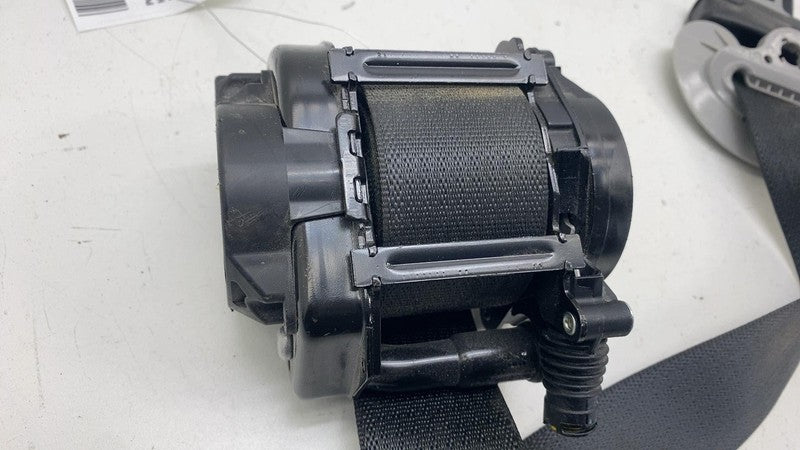 ⭕ 2017-2023 Tesla Model 3 Front Right 1st Row Seat Belt & Retractor 10