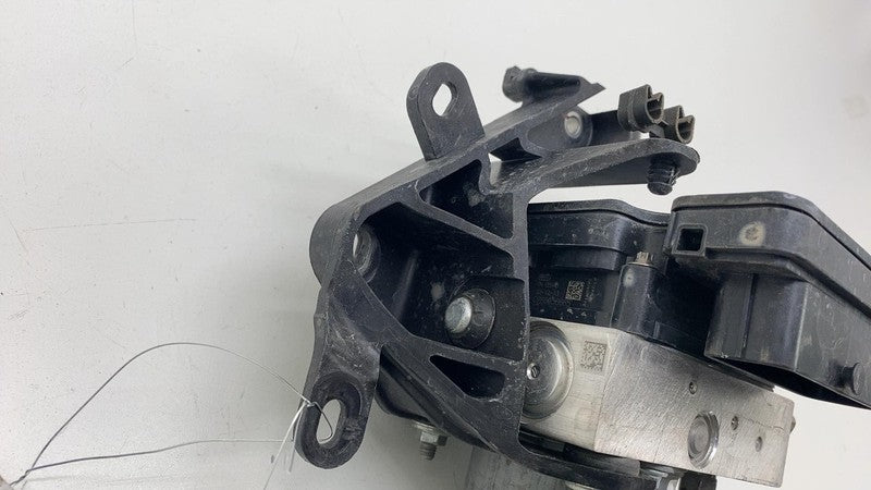 1044745 00 B 2017-2023 Tesla Model 3 M3 Anti-Lock Brake System ABS Pump Module Unit Assembly