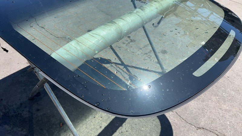 ⭕ 2017-2020 Tesla Model 3 Rear Trunk Panoramic Backlite Roof Glass Back Section
