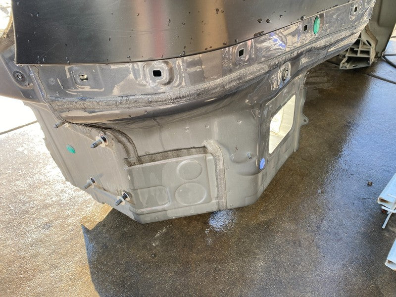 1033836-00-E ⭕2016-2020 Tesla Model X Rear Passenger Quarter Fender Frame Panel Cut Out Right