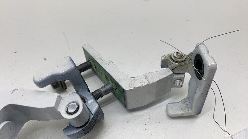 ⭕ 2022 Mercedes-Benz EQS 450+ Front Passenger Side Door Hinge Right RH Assembly