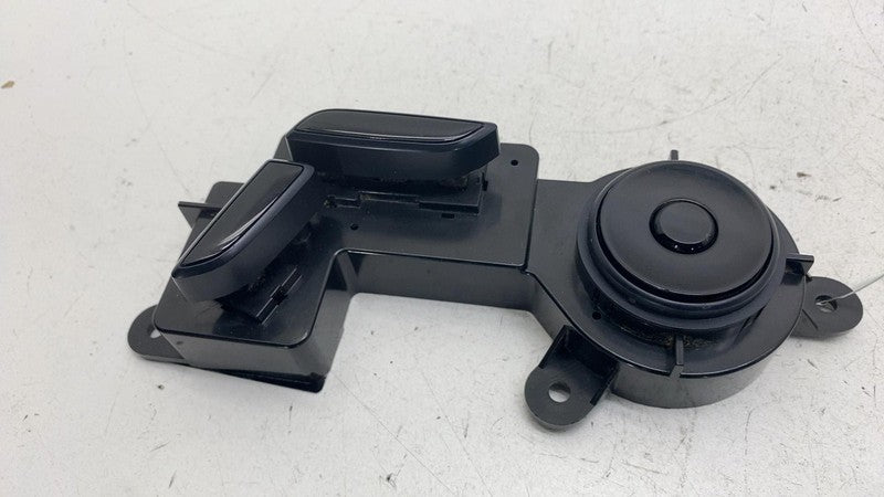 ⭕ 2016-2020 Tesla Model X Front Left 1st Row Seat Control Switch LH 10