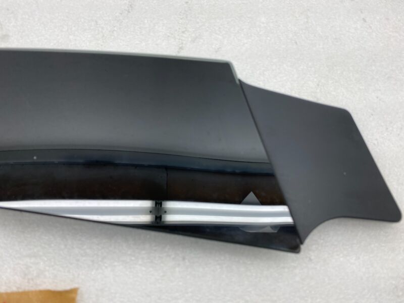 14942 ⭕ 12-15 Tesla Model S MS Driver Side B-Pillar Molding Applique Glass Trim Left