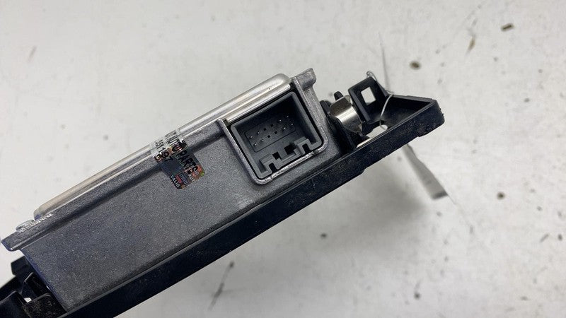 Camera/projector VOLKSWAGEN ID4 25