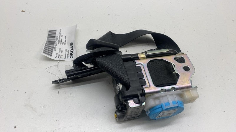 ⭕ 2016-2020 Tesla Model X Front 1st Row Seat Belt & Retractor Right 10
