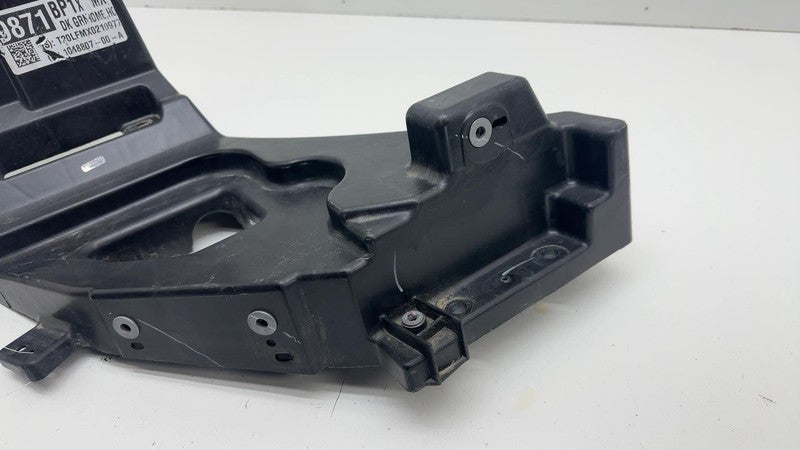 ⭕ 16-20 Tesla Model X Left Headlamp Support Headlight Mount Bracket 10