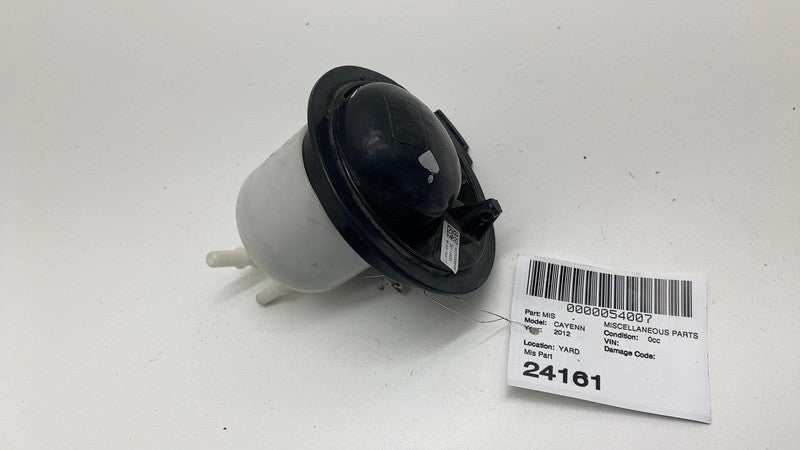 2011-2018 Porsche Cayenne Driver Side Gasoline Tank Fuel Filter Unit L