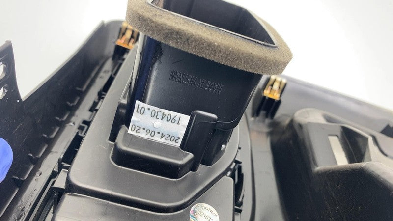 ⭕ 2025 Chevrolet Silverado 1500 Dash Center Right Side Bezel w/ Vent R