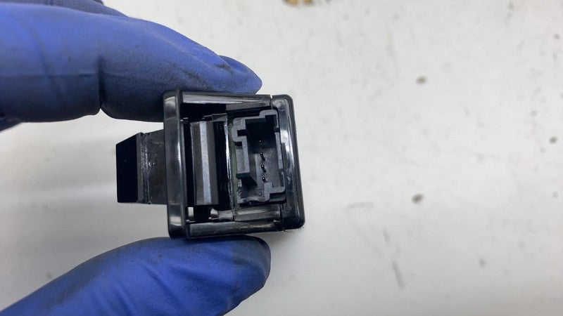 32319770 ⭕ 2023-2025 Polestar 2 Battery Connectivity Controller Module Unit OEM 32319770