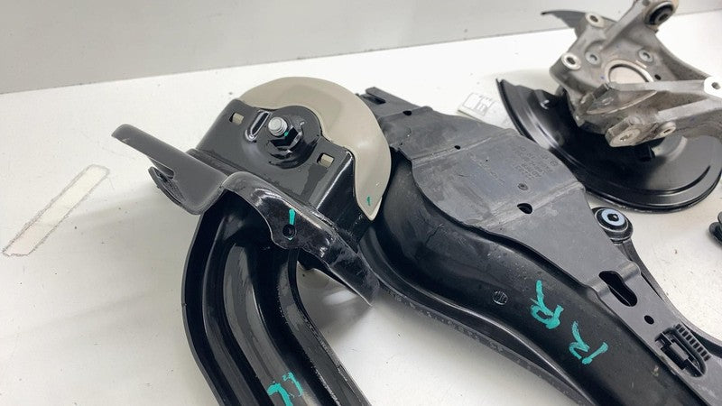 ⭕ 2021-2023 Polestar 2 Rear Right Knuckle w/ Rear Upper & Lower Contro