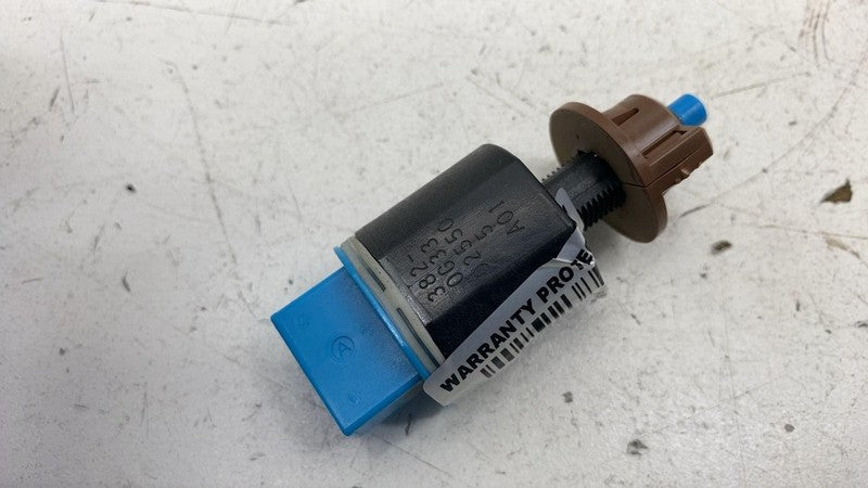 ⭕ 2023 Toyota Prius Brake Under Pedal Brake Light Stop Lamp Sensor Swi