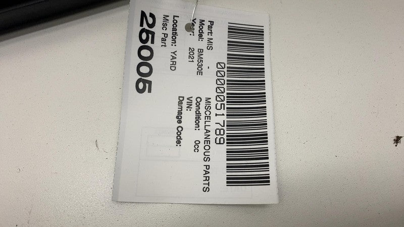 7336983 11 2018-2023 BMW 530e G30 Rear Driver Side Door Window Inner Weatherstrip Seal Left