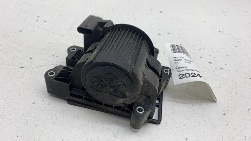 150685997D ⭕ 2017-2023 Tesla Model 3 Y Supermanifold Octovalve Pump Assembly 1506859-97-D