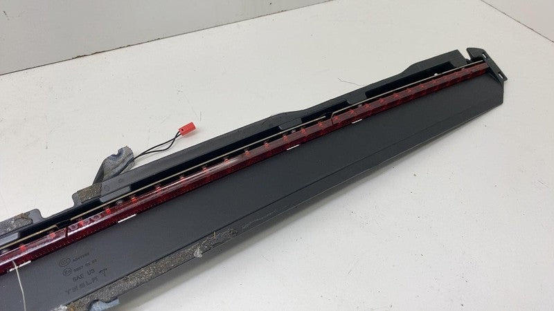 ⭕ 12-23 Model S Rear Center High Mounted Stop Light Third 3rd Brake 60