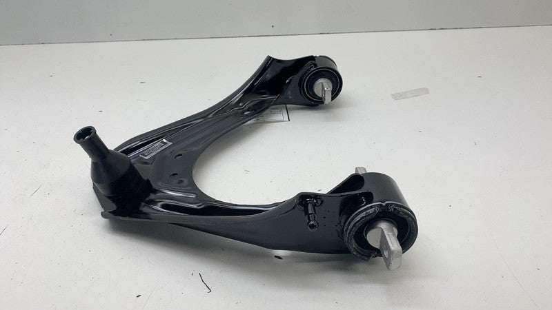 1250326-00-D ⭕ 24-25 Cybertruck Front Right Suspension Upper Control Arm 1250326-00-D (NEW)