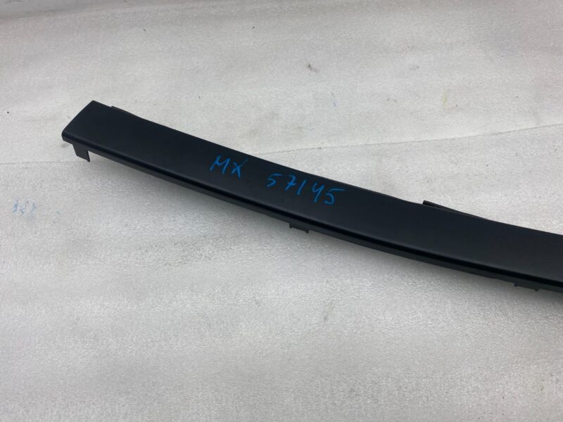 2015-2021 Tesla X MX Rear Right Door Fairing Sill Jam Bracket 1058415-00 OEM