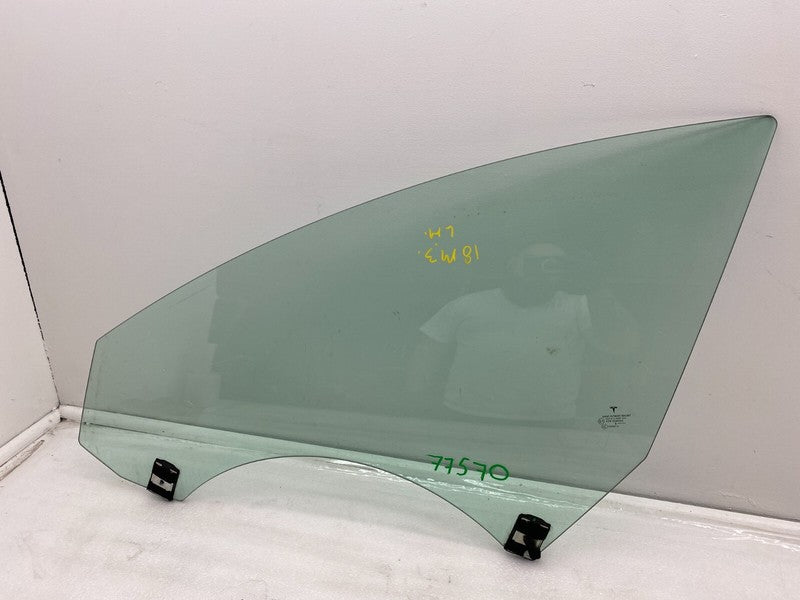 43R-004530 ⭕ 2017-2019 Tesla Model 3 Front Driver Side Door Window Glass Left Single Pane