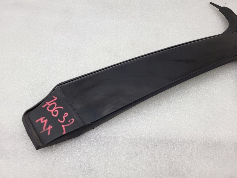 103236300C ⭕ 16-20 Tesla Model X B-Pillar Applique Glass Left w/ Rubber Seal 1032363-00-C